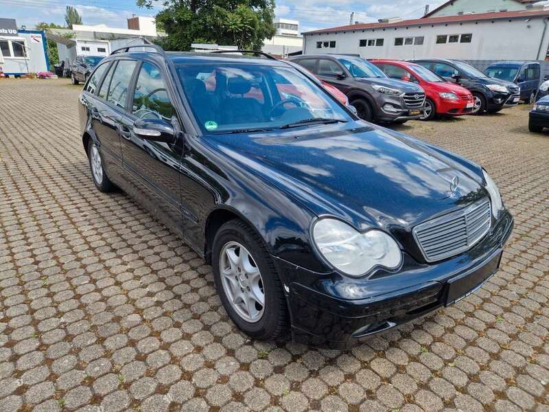 Schwarz Gebraucht 2002 Mercedes C200 Kombi | 1.499 € (Fairer Preis) - Bild 1/4