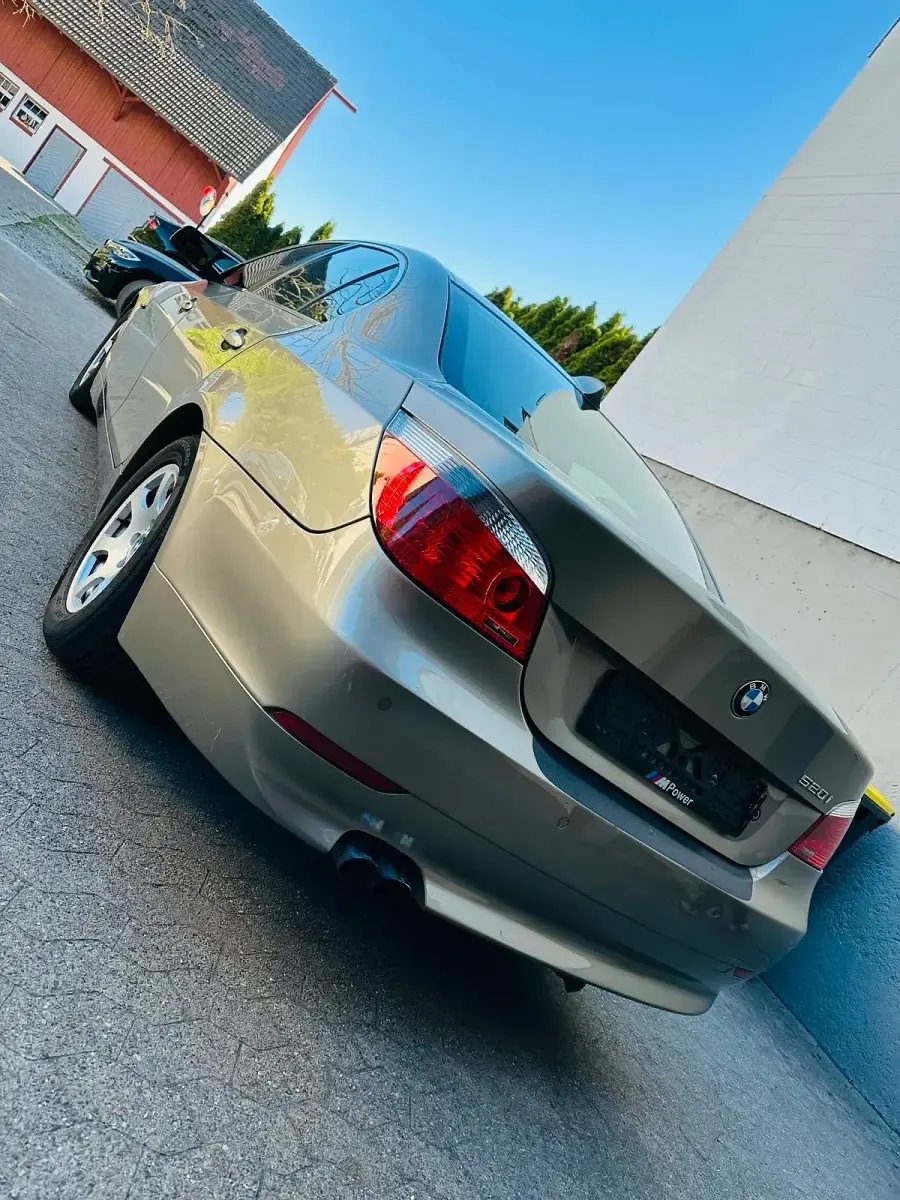 Occasion BMW 520 177 ch (130 kW) 2004 Andere farben Berline