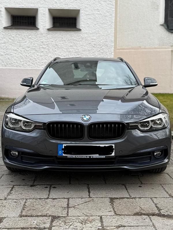 Gebraucht BMW 318 Comfort Edition 150 PS (110 kW) 2019 Grau Kombi