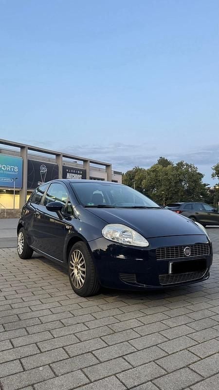 Blau Gebraucht 2009 Fiat Punto Kleinwagen | 999 € (Superpreis) - Bild 1/4