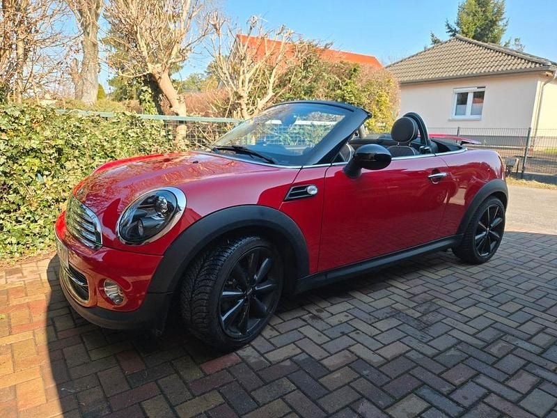 Gebraucht Mini Cooper Roadster 122 PS (89 kW) 2014 Rot Cabrio