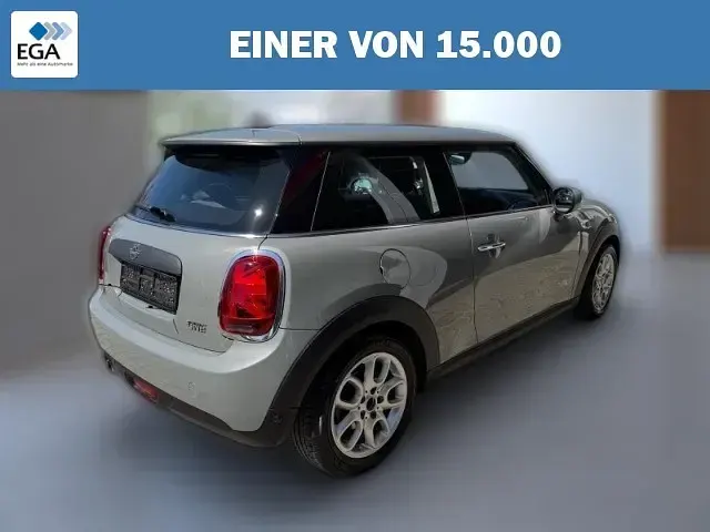 Gebraucht Mini ONE 102 PS (75 kW) 2020 Grau metallic Kleinwagen