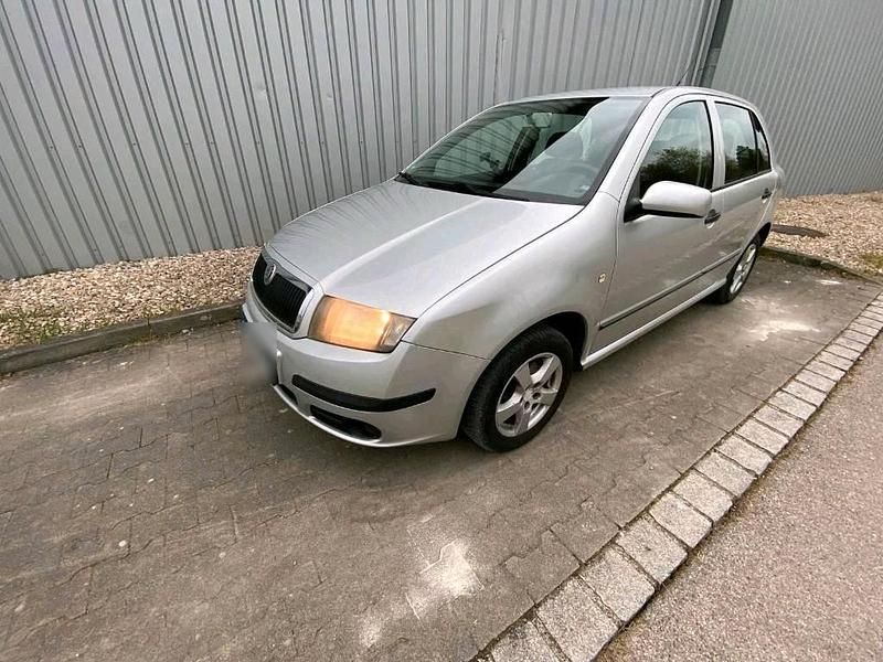 Gebraucht Skoda Fabia 90 PS (66 kW) 2005 Grau Kleinwagen