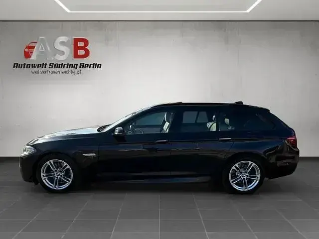 Gebraucht BMW 520 M Sport 190 PS (139 kW) 2015 Schwarz Kombi