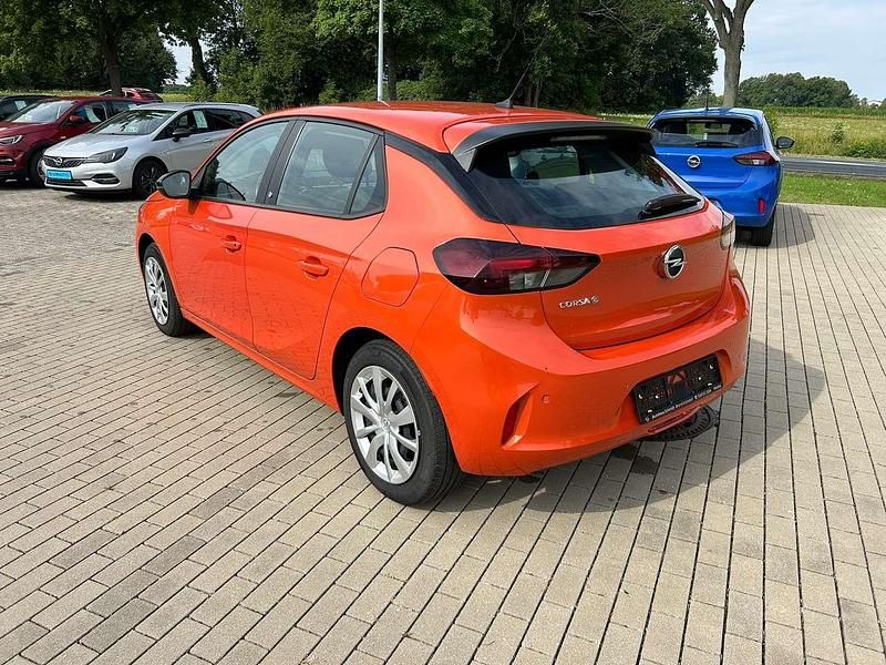 Gebraucht Opel Corsa-e Edition 100 kW (136 PS) 2022 Orange fizz/spicy orange Kleinwagen