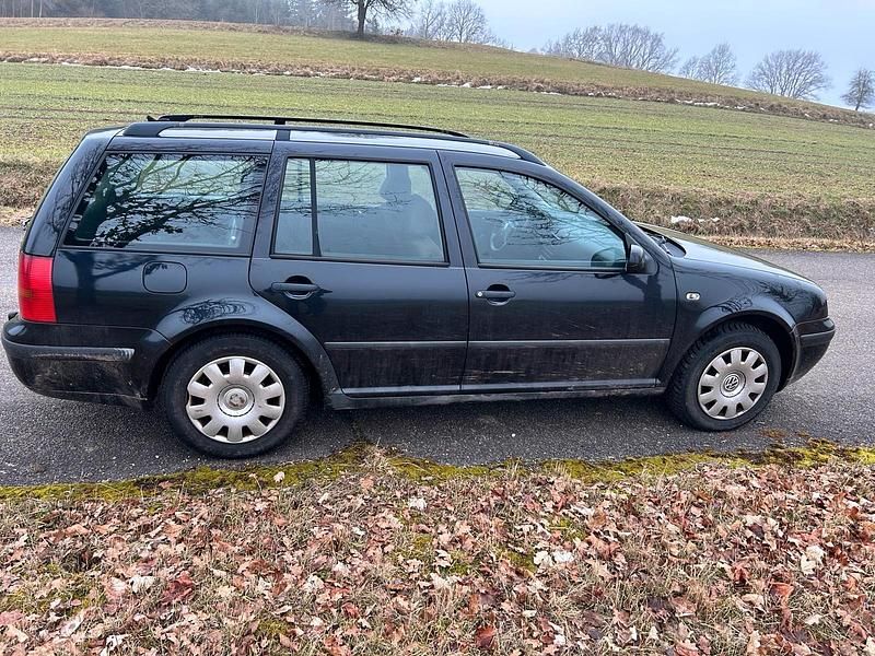 Gebraucht VW Golf IV 90 PS (66 kW) 2000 Kombi