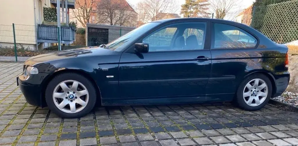 Gebraucht BMW 318 M Sport 143 PS (105 kW) 2003 Schwarz Limousine