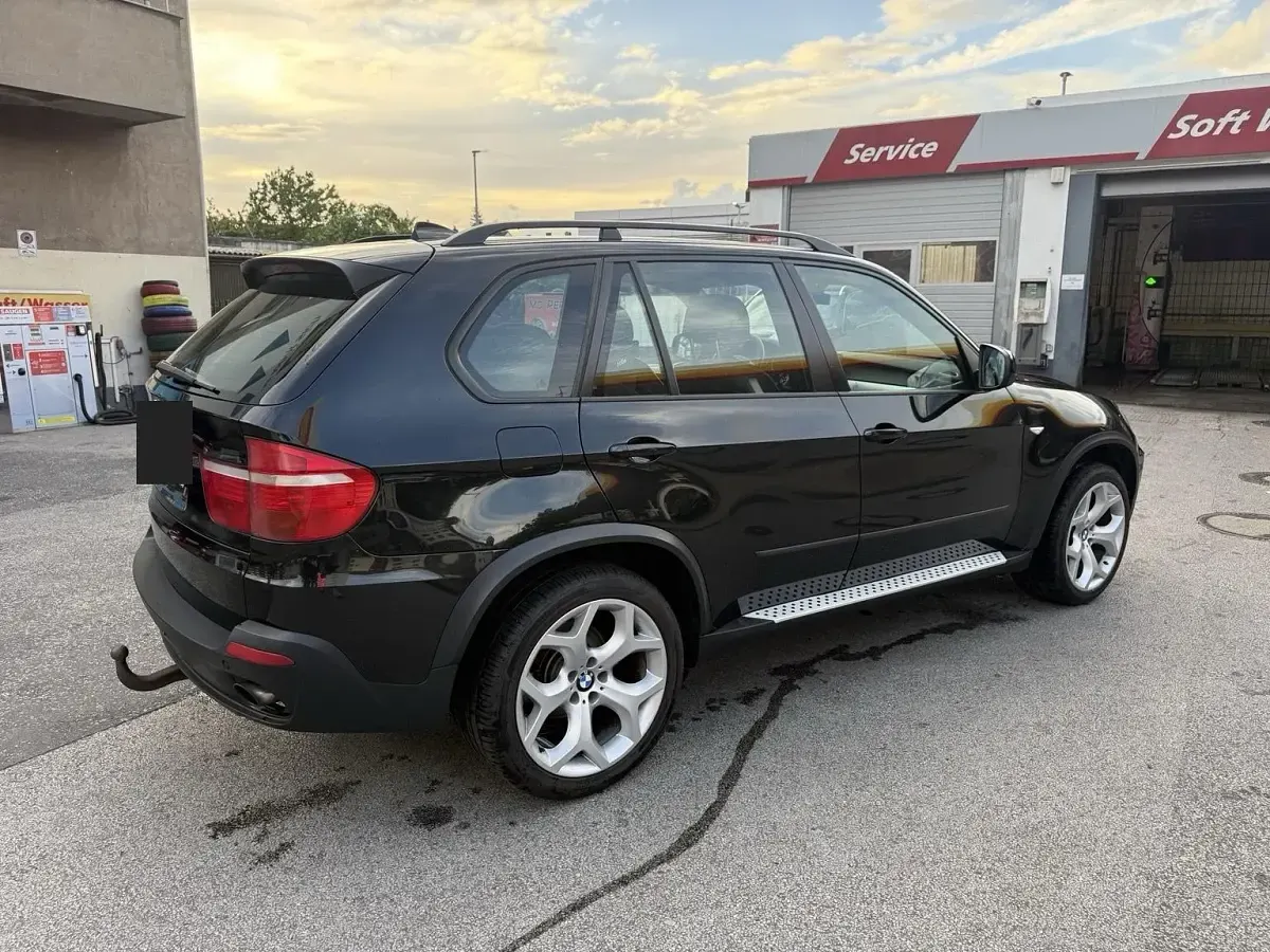 Gebraucht BMW X5 235 PS (172 kW) 2008 Schwarz SUV