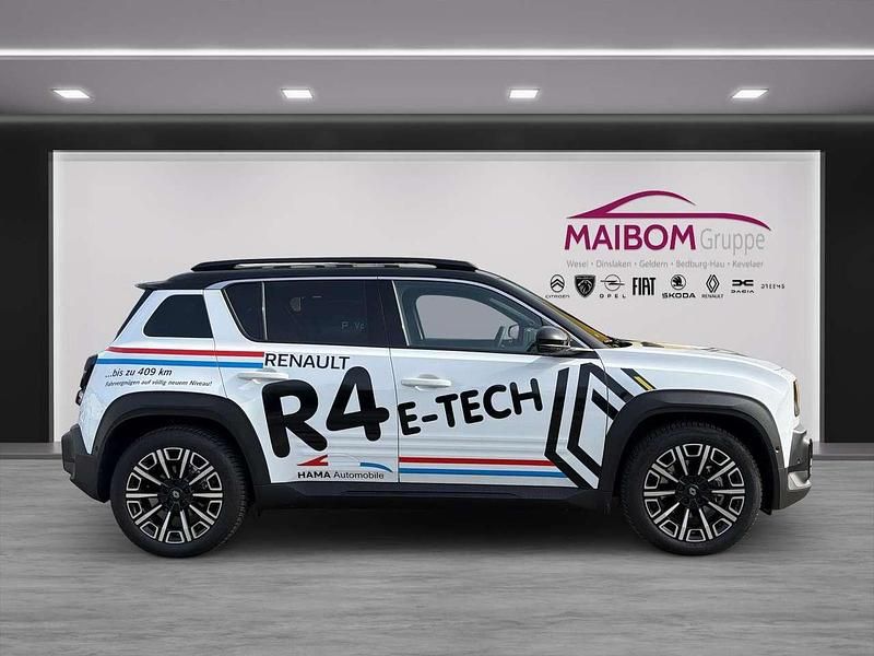 Gebraucht Renault 4 E-Tech Iconic 110 kW (150 PS) 2025 Arktisweiß mit schwarzem dach SUV
