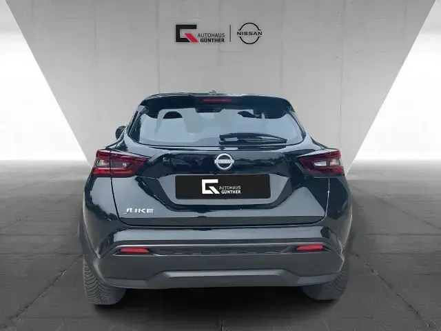 Gebraucht Nissan Juke Acenta 114 PS (83 kW) 2024 Schwarz SUV