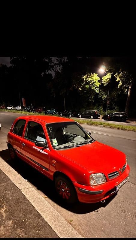 Rot Gebraucht 2000 Nissan Micra Kleinwagen | 550 € - Bild 1/2
