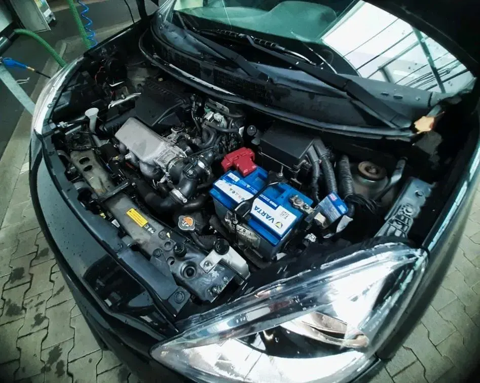 Gebraucht Nissan Micra Pure 98 PS (72 kW) 2015 Grün Kleinwagen
