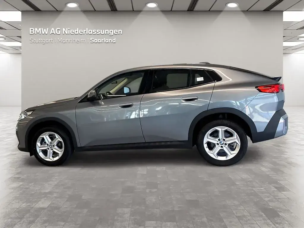 Gebraucht BMW X2 150 PS (110 kW) 2025 Grau SUV