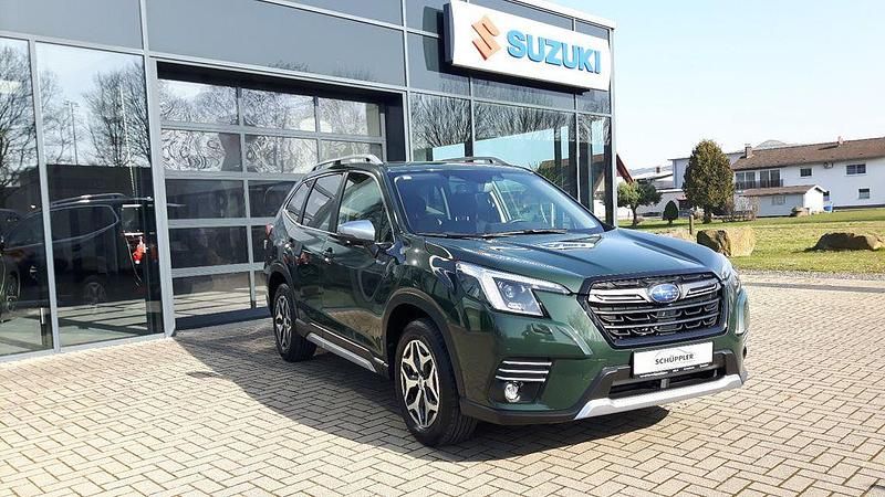 Gebraucht Subaru Forester Active 150 PS (110 kW) 2024 Grün SUV