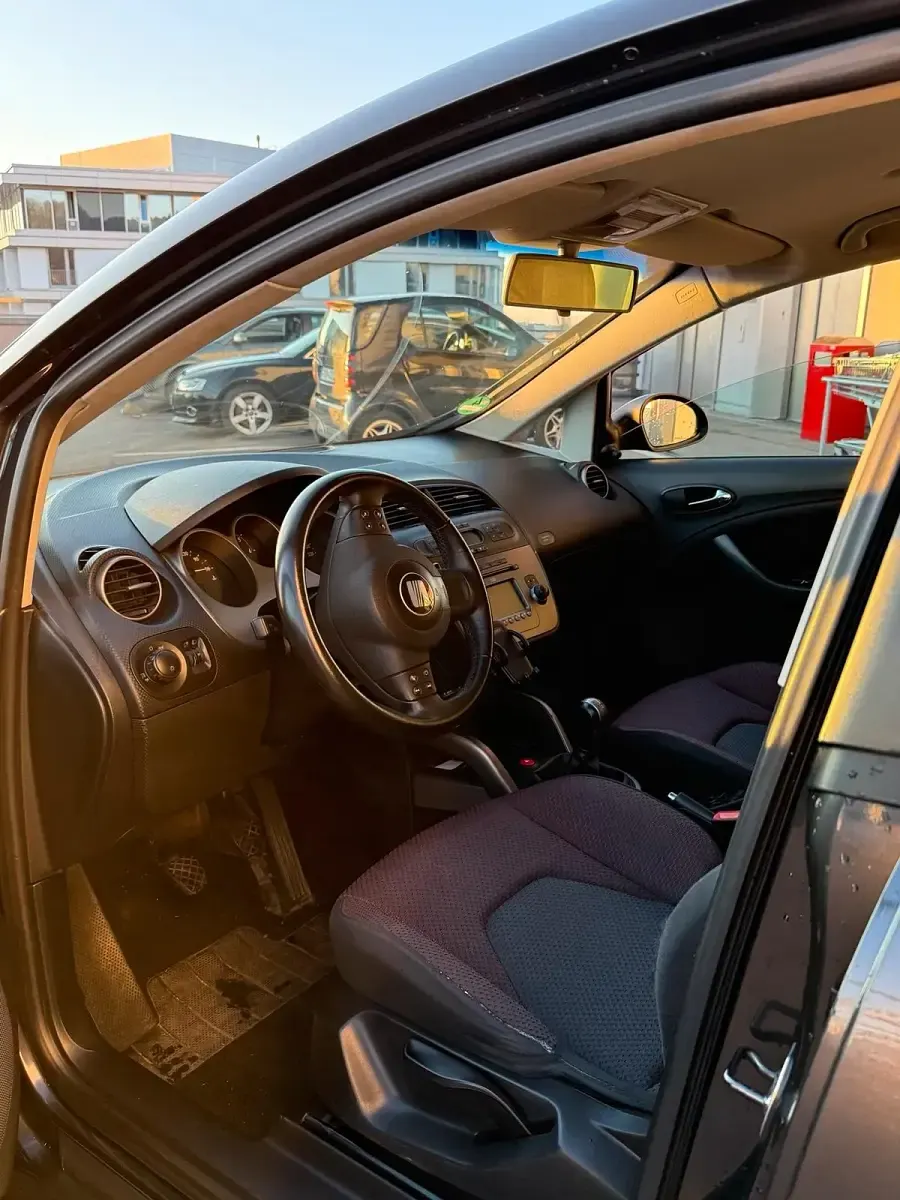 Gebraucht Seat Altea 105 PS (77 kW) 2004 Grau Van / Kleinbus