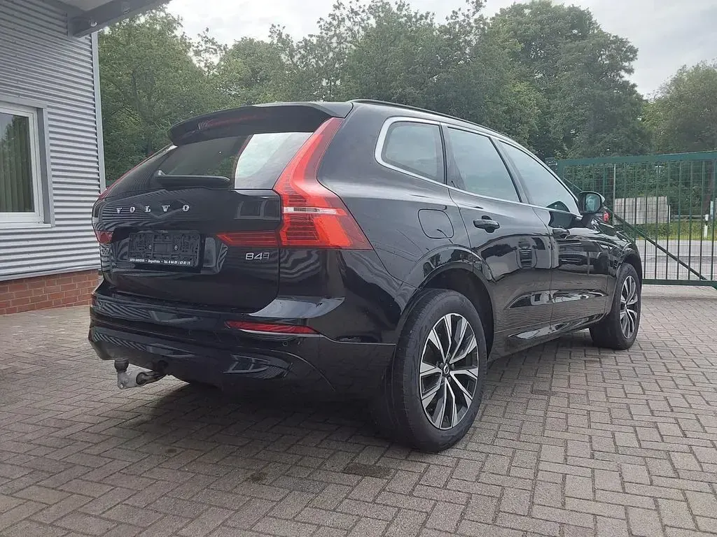 Gebraucht Volvo XC60 197 PS (144 kW) 2023 Schwarz SUV