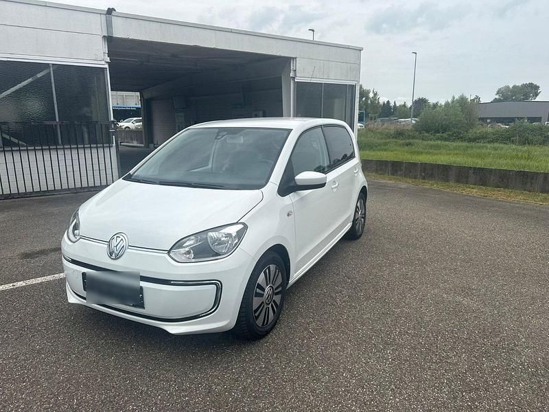 Weiß Gebraucht 2015 VW e-up! Kleinwagen | 7.990 € (Fairer Preis) - Bild 1/4