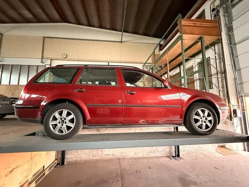 Gebraucht VW Golf IV 2000 Rot Kombi