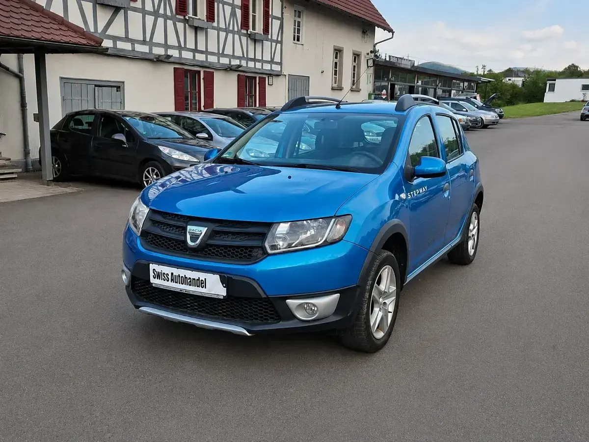 Gebraucht Dacia Sandero Stepway 90 PS (66 kW) 2014 Blau SUV