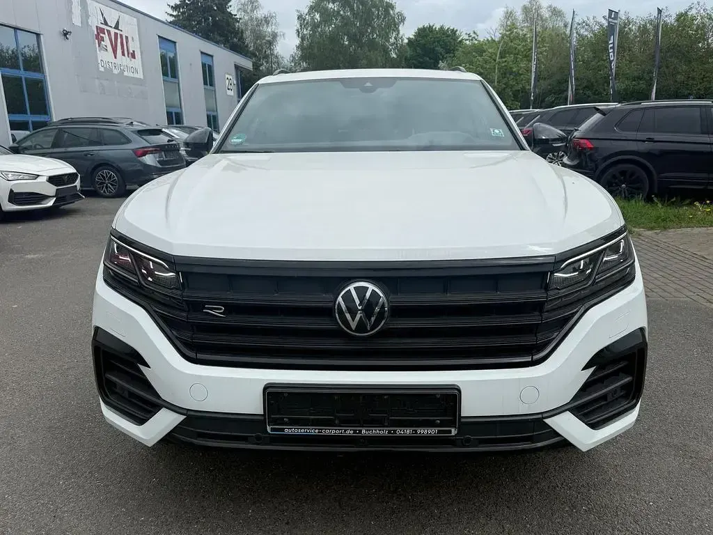 Gebraucht VW Touareg R 462 PS (339 kW) 2023 Weiß SUV