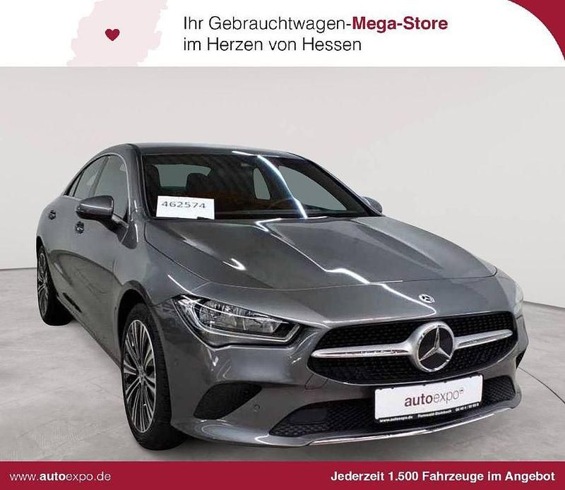 Grau Gebraucht 2023 Mercedes CLA180 Progressive Limousine | 26.989 € (Fairer Preis) - Bild 1/4