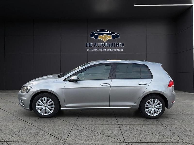 Gebraucht VW Golf VII Sound 150 PS (110 kW) 2017 Silber Limousine