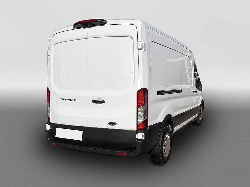 Gebraucht Ford Transit Trend 131 PS (96 kW) 2023 Weiß Van