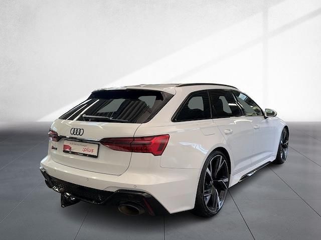 Gebraucht Audi RS6 Ambiente 600 PS (441 kW) 2022 2y gletscherweiß metallic Kombi