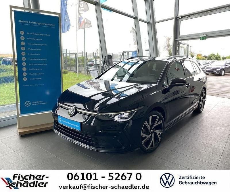 Deep black (metallic) Gebraucht 2024 VW Golf VIII R-line Kombi | 27.450 € (Guter Preis) - Bild 1/4
