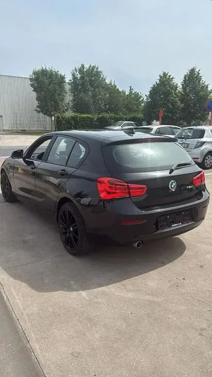 Gebraucht BMW 116 116 PS (85 kW) 2016 Schwarz Kleinwagen