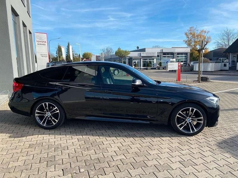 Gebraucht BMW 320 Gran Turismo M Sport 190 PS (139 kW) 2019 Saphirschwarz Limousine