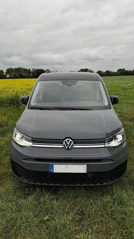 Gebraucht VW Caddy Edition 122 PS (89 kW) 2025 Grau Van / Kleinbus