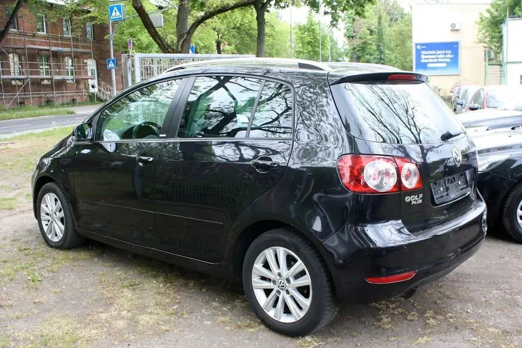Gebraucht VW Golf VI Style 105 PS (77 kW) 2011 Schwarz Kleinwagen