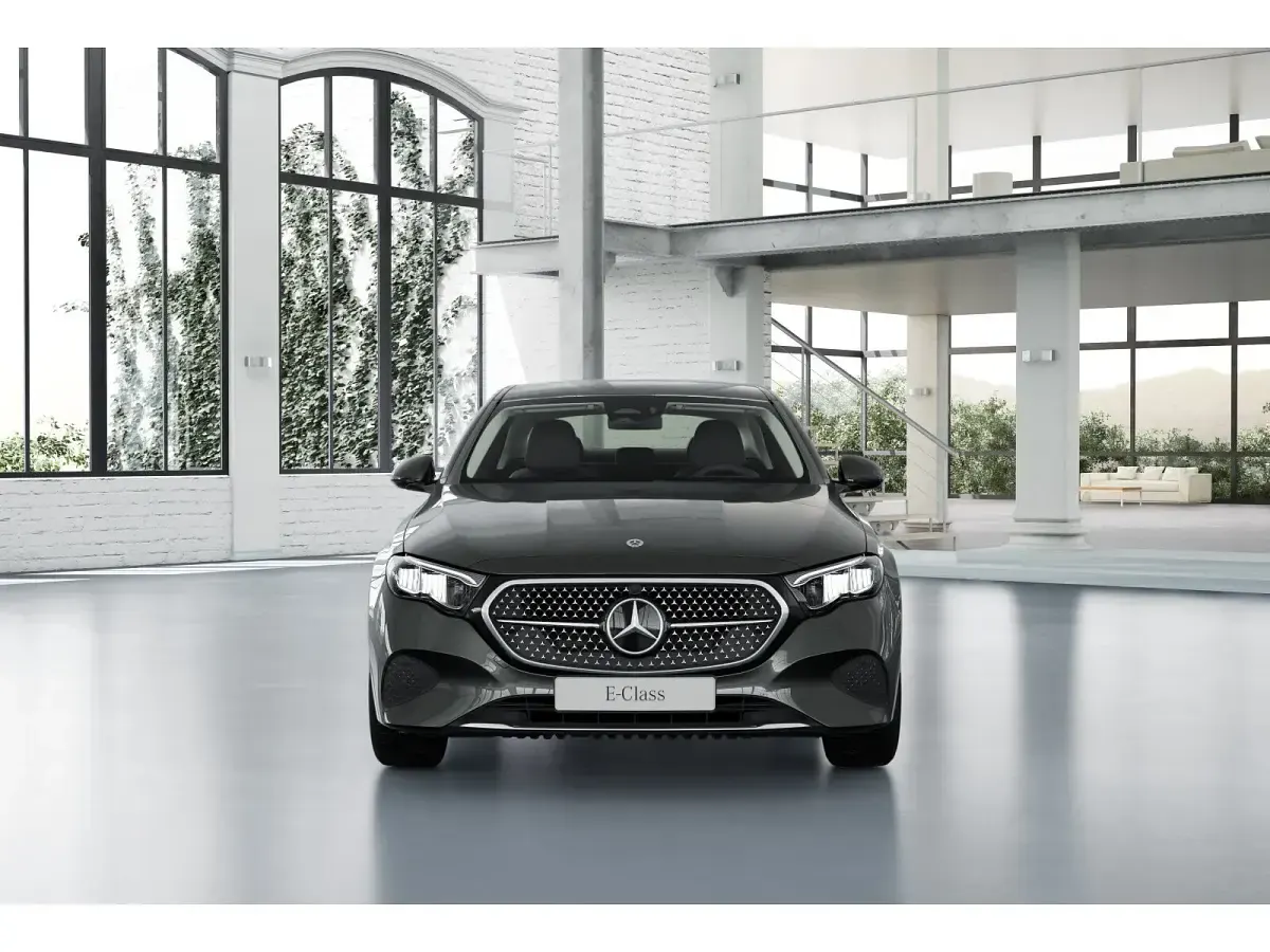 Gebraucht Mercedes E200 Advanced 204 PS (150 kW) 2025 Grau Limousine