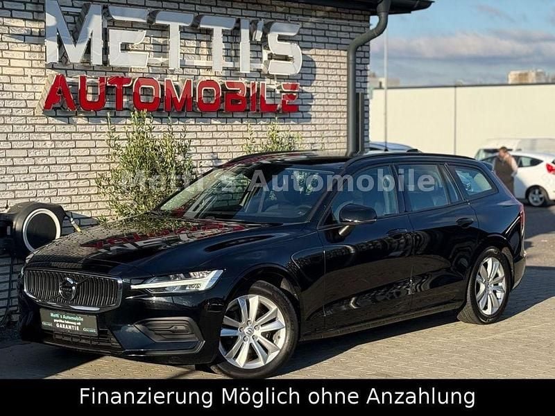 Schwarz Gebraucht 2018 Volvo V60 Momentum Kombi | 17.990 € (Fairer Preis) - Bild 1/4
