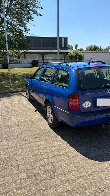 Gebraucht Skoda Octavia Ambiente 90 PS (66 kW) 2002 Blau Kombi