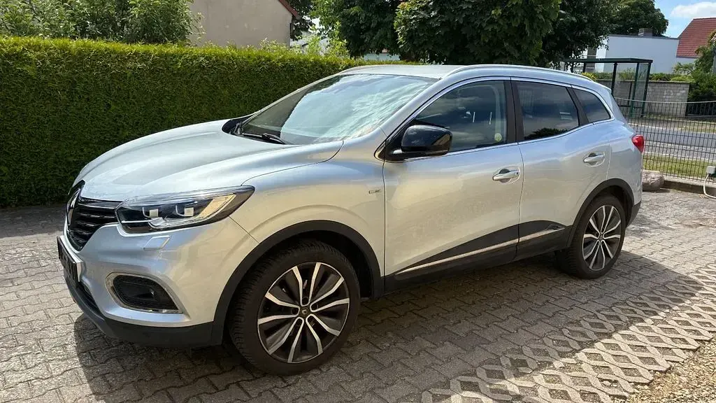 Gebraucht Renault Kadjar Bose Edition 159 PS (116 kW) 2019 Silber SUV