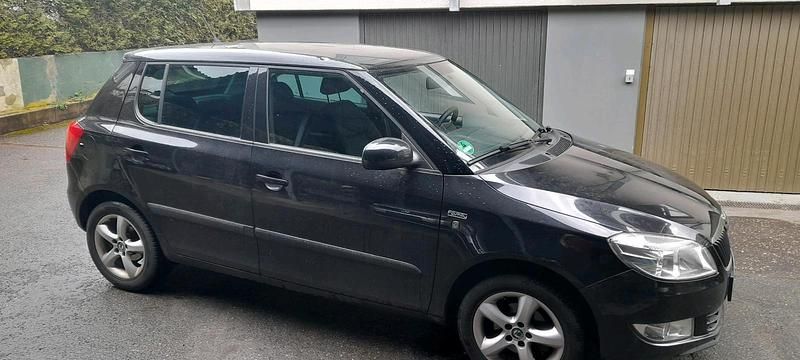 Gebraucht Skoda Fabia 85 PS (62 kW) 2011 Schwarz Limousine