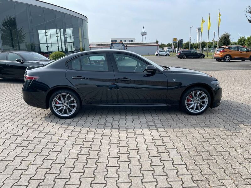Gebraucht Alfa Romeo Giulia Ti 280 PS (205 kW) 2023 Schwarz Limousine