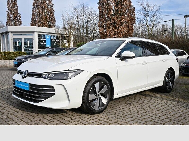 Pure white Gebraucht 2024 VW Passat Business Kombi | 34.990 € (Superpreis) - Bild 1/4