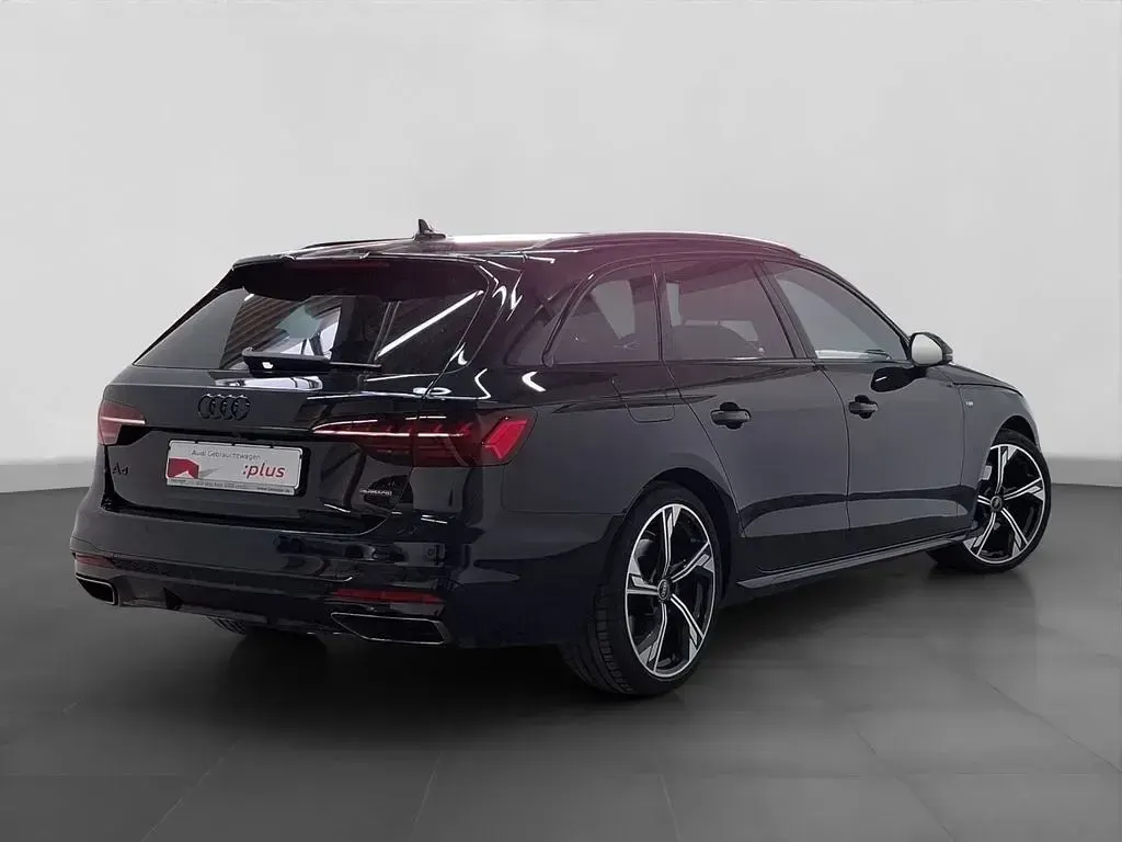 Gebraucht Audi A4 S-Line 204 PS (150 kW) 2025 Schwarz Kombi