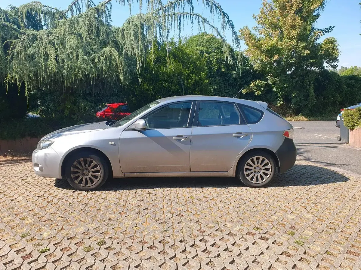 Gebraucht Subaru Impreza 150 PS (110 kW) 2008 Silber Limousine