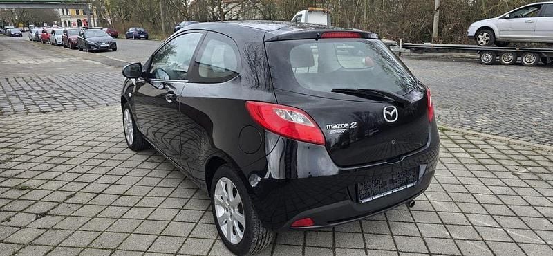 Gebraucht Mazda 2 Edition 84 PS (61 kW) 2013 Schwarz Kleinwagen