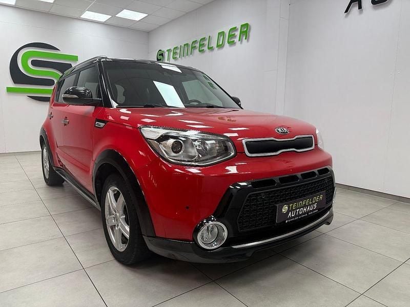 Rot Gebraucht 2014 Kia Soul Spirit SUV | 5.790 € (Teuer) - Bild 1/4