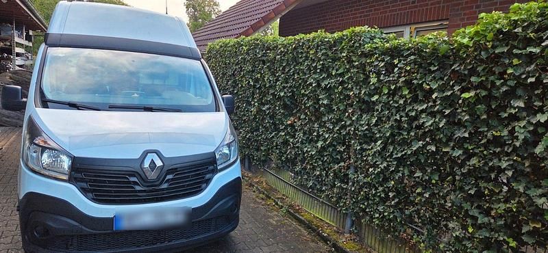 Gebraucht Renault Trafic 125 PS (91 kW) 2017 Weiß Van / Kleinbus
