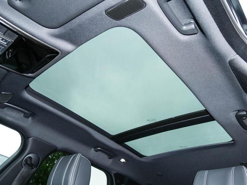 Gebraucht Land Rover Range Rover Velar HSE Dynamic 221 PS (162 kW) 2022 Schwarz SUV