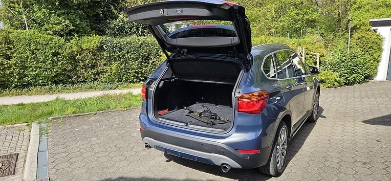 Gebraucht BMW X1 190 PS (139 kW) 2018 Blau SUV
