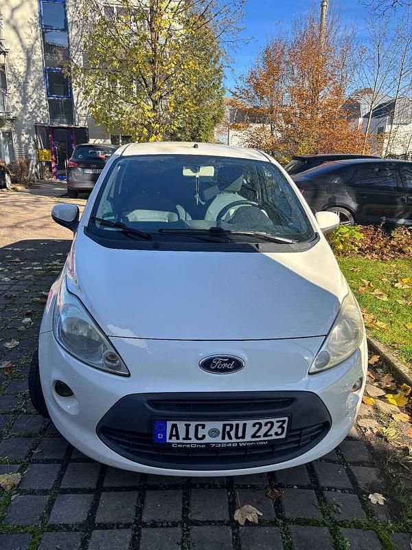 Weiß Gebraucht 2011 Ford Ka Titanium Kleinwagen | 2.250 € (Superpreis) - Bild 1/4
