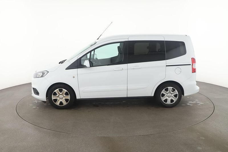 Gebraucht Ford Tourneo Trend 101 PS (74 kW) 2019 Weiß Van / Kleinbus