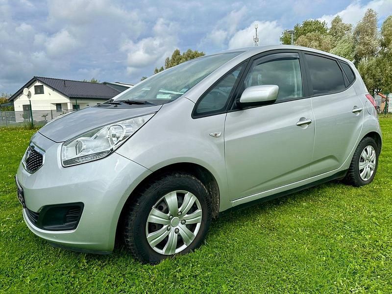 Silber Gebraucht 2012 Kia Venga Edition 7 Kleinwagen | 3.000 € (Superpreis) - Bild 1/4
